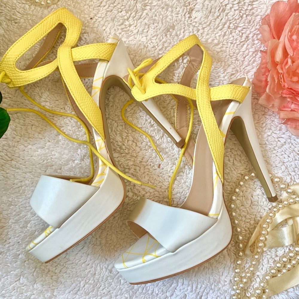 ShoeDazzle White & Yellow Platform Sandal